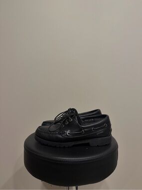Men's Black Leather Boat Shoes with Lug Sole